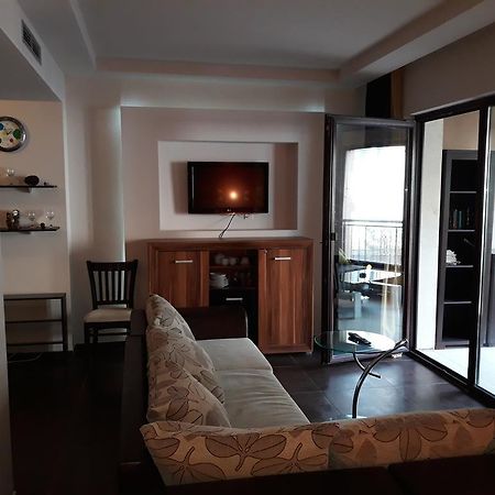 Private Apartments In Hotel Dolce Vita Zlatni pjasătsi Eksteriør bilde